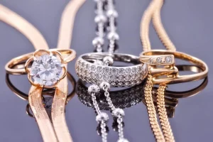 White Gold vs Yellow Gold